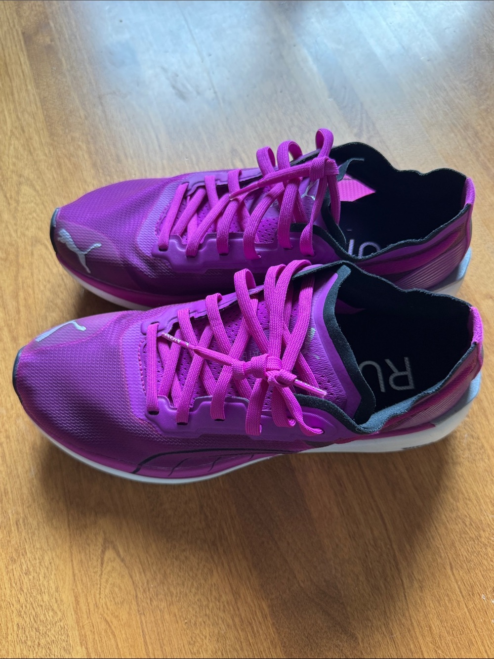 Puma Women's Athletic Sneakers in Vibrant Magenta